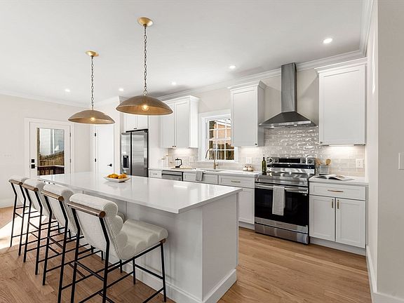 2nd image of 48 Mystic Lake Dr #48