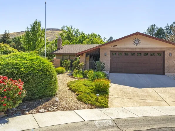 1339 Angels Camp Dr, Carson City, NV 89703