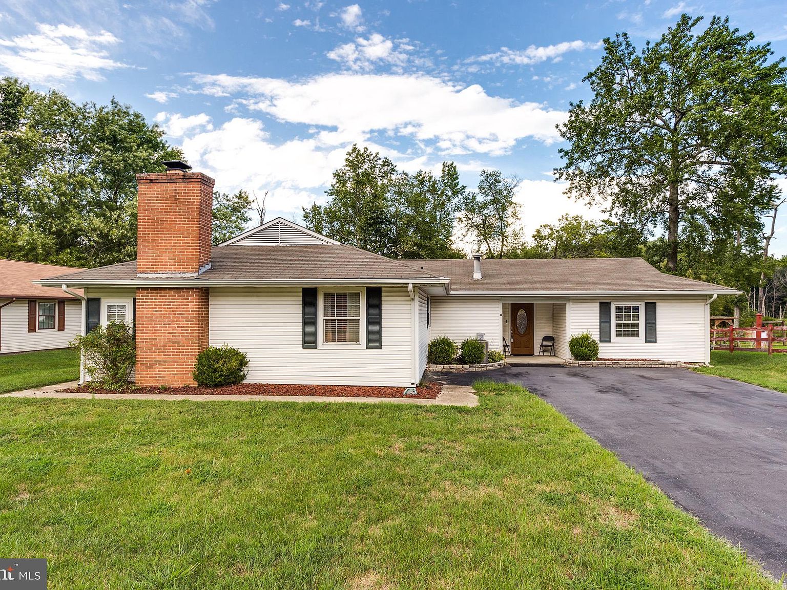 8030 Holly Ave, Waldorf, MD 20601 Zillow