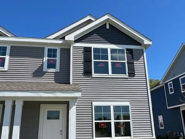 1084 58th Rd #60, Union Grove, WI 53182