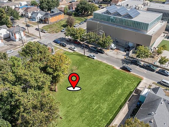 4th image of 2132 Pauline St