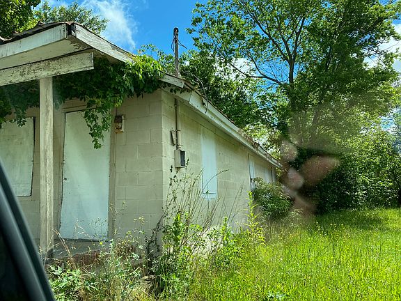 5th image of 1434 Okeefe Ln