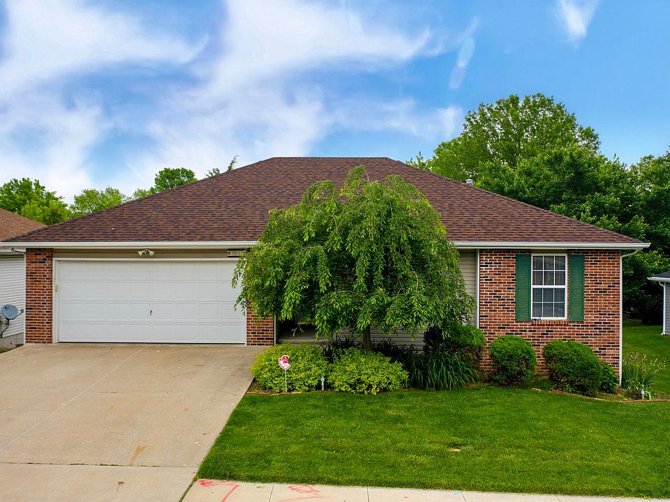 1st image of 3533 Churchill Dr