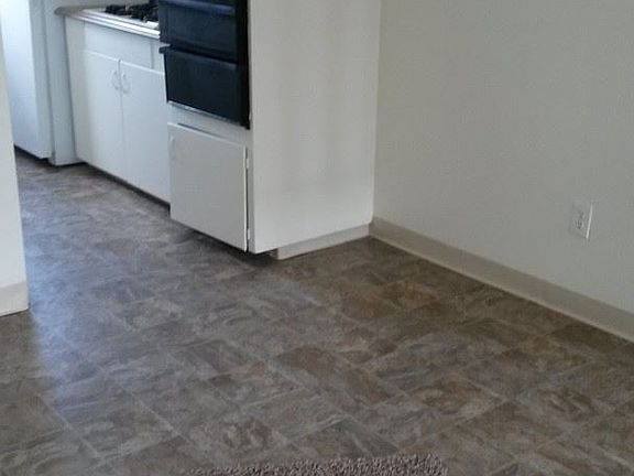 4th image of 5041 1/2 Del Monte Ave