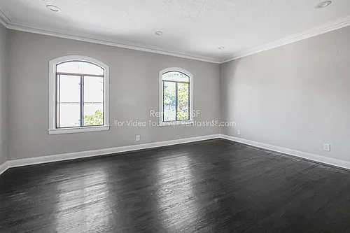 985 Church St #5 Photo 1
