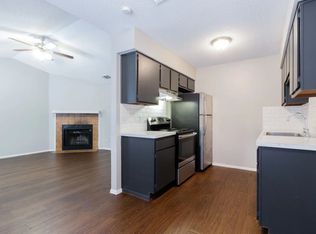 6701 1/2 Silvermine Dr #108, Austin, TX 78736