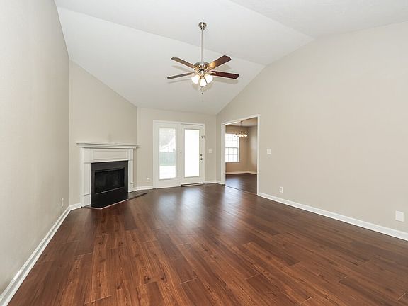 4th image of 845 Maricopa Dr