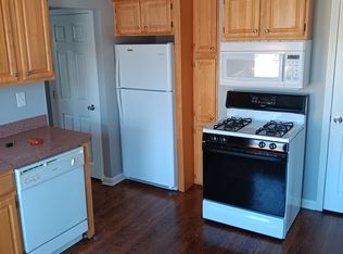 738 River St #3L, Hyde Park, MA 02136