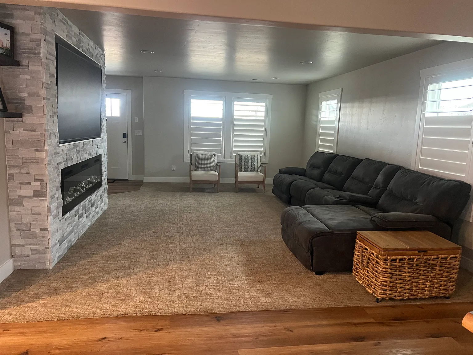 4 bed, 3.5 bath, 2932 sqft, $2,900 — Photo 4