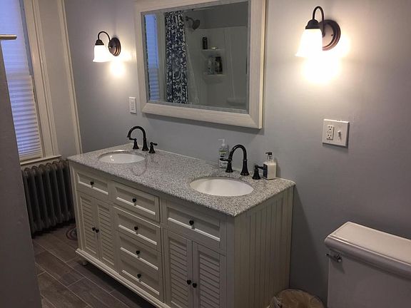Master Bathroom 2