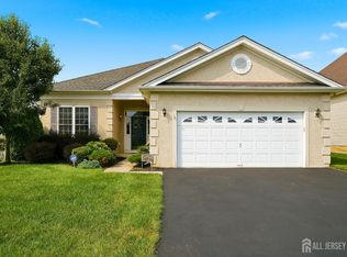 84 Kings Mill Rd, Monroe Township, NJ 08831