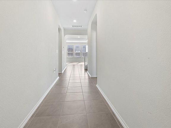4th image of 18501 Spotted Eagle Way