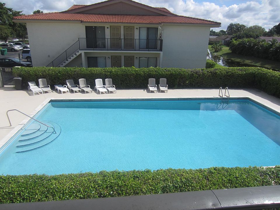 1st image of 11154 Royal Palm Blvd