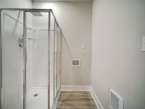 5th image of 609 E Wensley St #9
