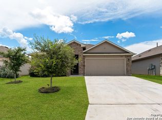 1428 Redwood Crk, Seguin, TX 78155