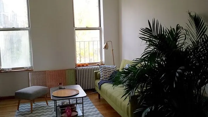 Rented by Chartwell Manhattan Realty | media 6