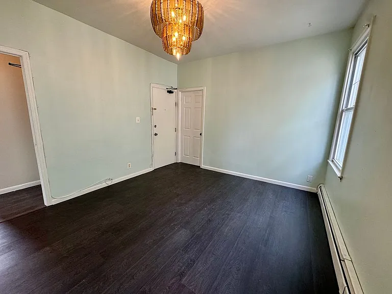 318 Ampere Pkwy #2 — Photo 6