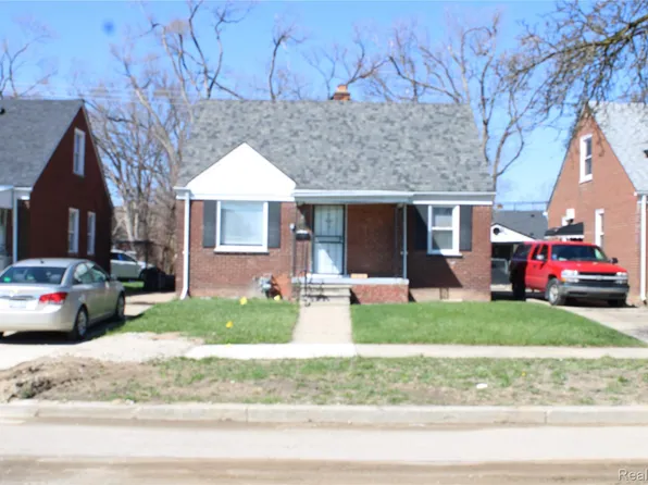 9107 Roselawn St, Detroit, MI 48204