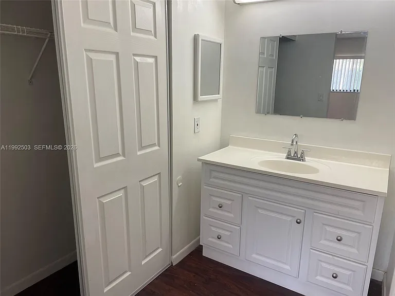 819 NE 199th St #6-205 — Photo 17