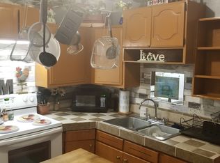 731 6th St, Myrtle Point, OR 97458