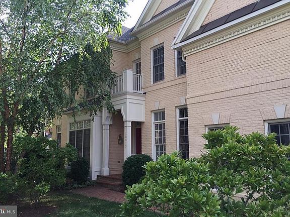 2nd image of 12815 Falcon Wood Pl