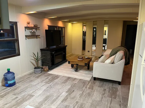 9900 E Britton Rd, Jones, OK 73049