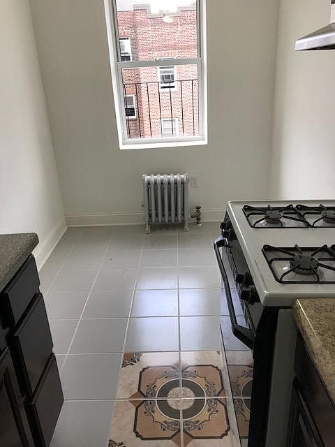 2nd image of 60 Parkway Rd #2