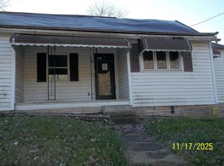 15 Monroe St, Rivesville, WV 26588