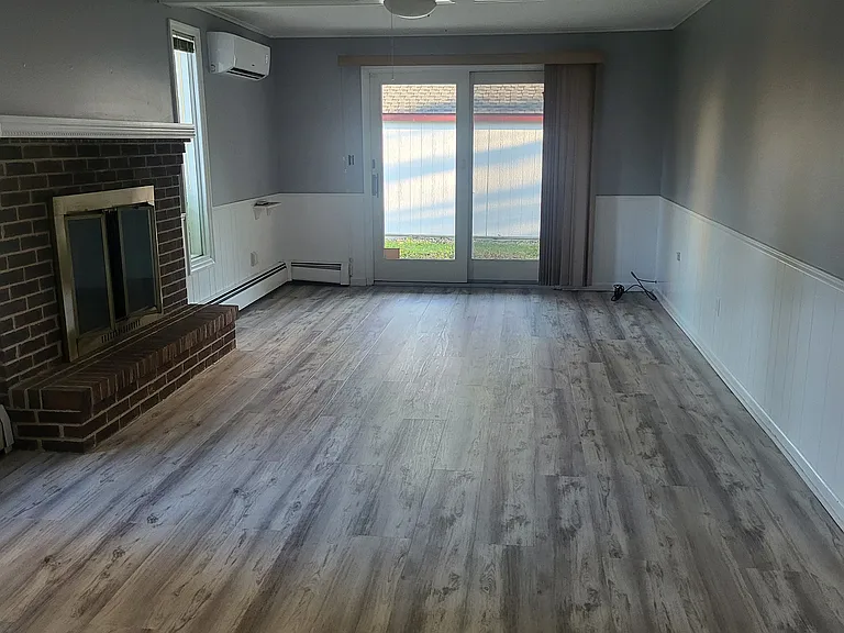 4911 Yeaworth Ln — Photo 18