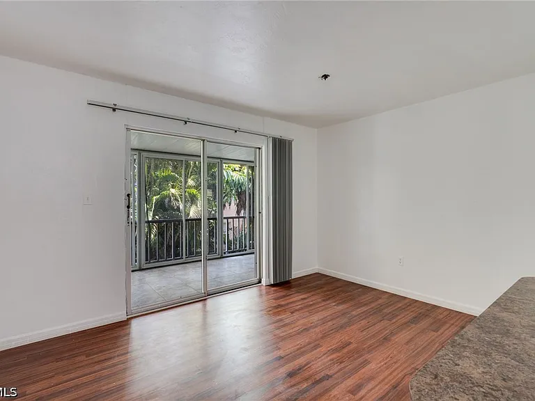 2828 Jackson St #M5 — Photo 7
