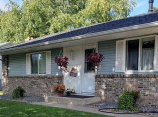 8360 75th St S, Cottage Grove, MN 55016