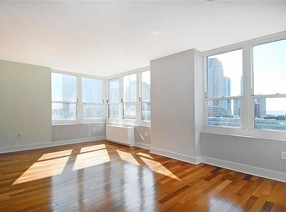 2nd image of 88 Morgan St APT 1908
