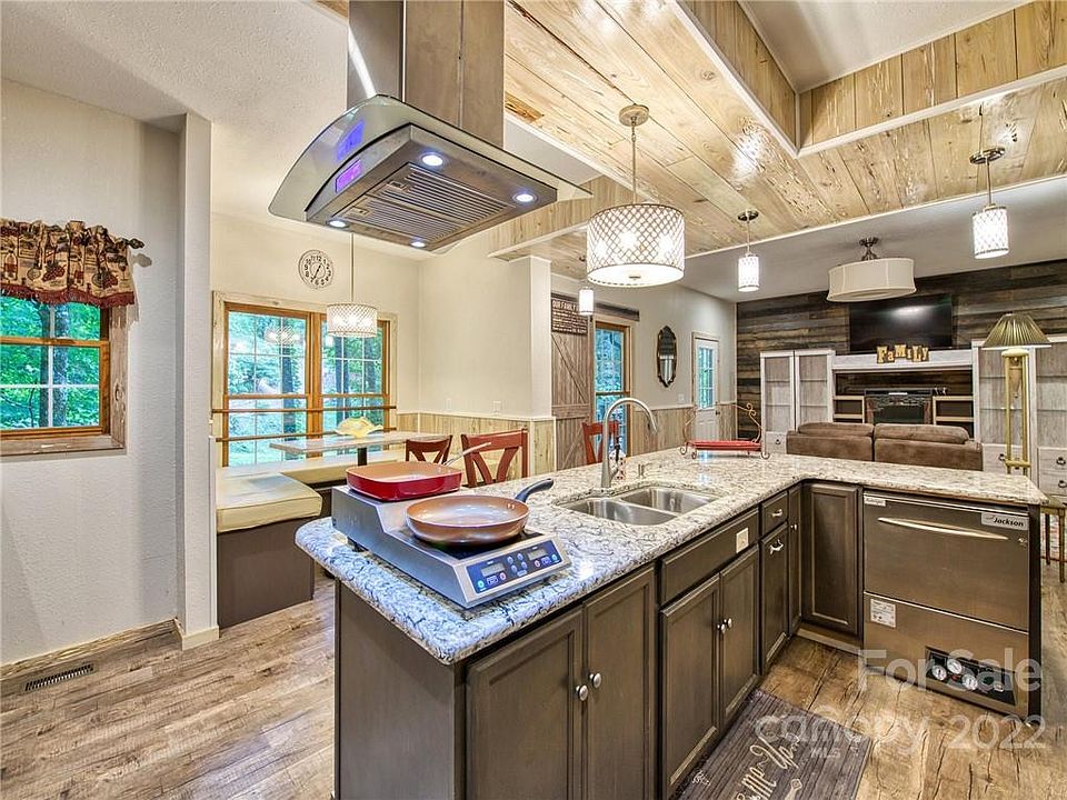 1st image of 114 Banjo Hollow Ln