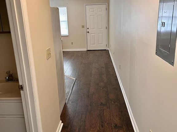 3rd image of 801 E Main St #44