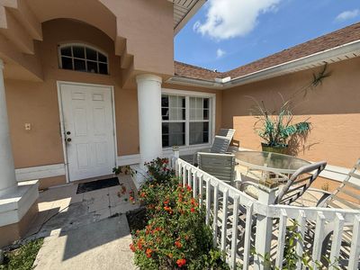 416 SE Calmoso Drive, Port Saint Lucie, FL, 34983