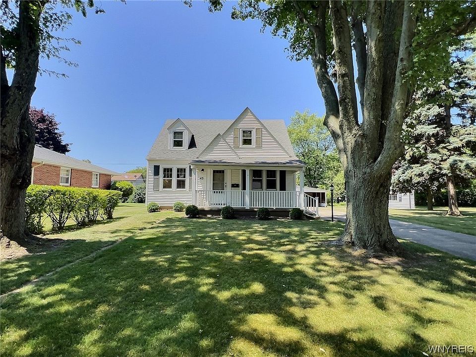 1st image of 43 Oakwood Dr