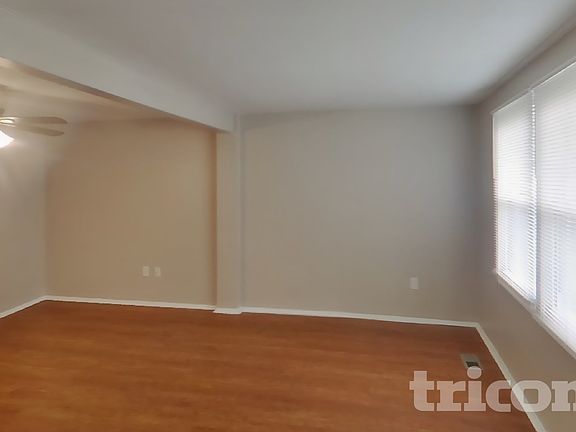 2nd image of 12367 Boncrest Dr