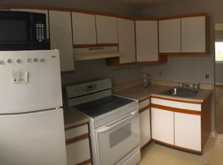 621 Hevey St #1A, Manchester, NH 03102