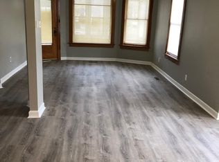 190 W Adams St, Manteno, IL 60950