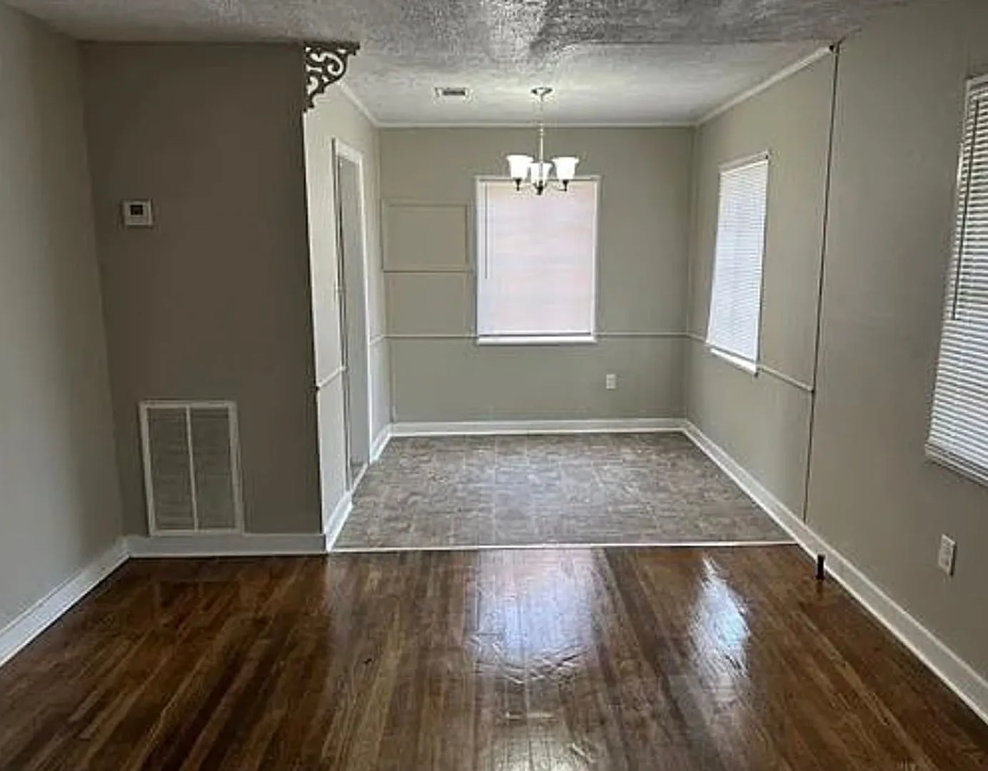 Move-In Ready 3BR/1BA Home in Jackson | Recently Renovated & Convenient Parking — Photo 4