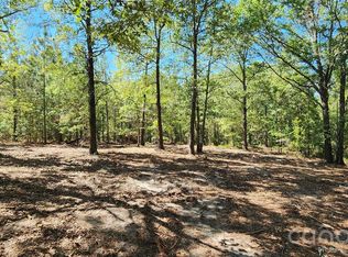1050 McQueen Rd, Patrick, SC 29584