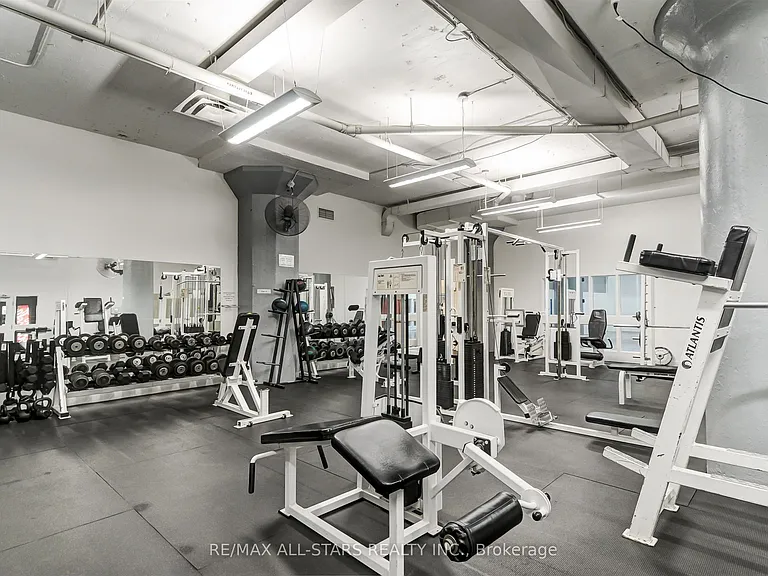 155 Dalhousie St #827 — Photo 37