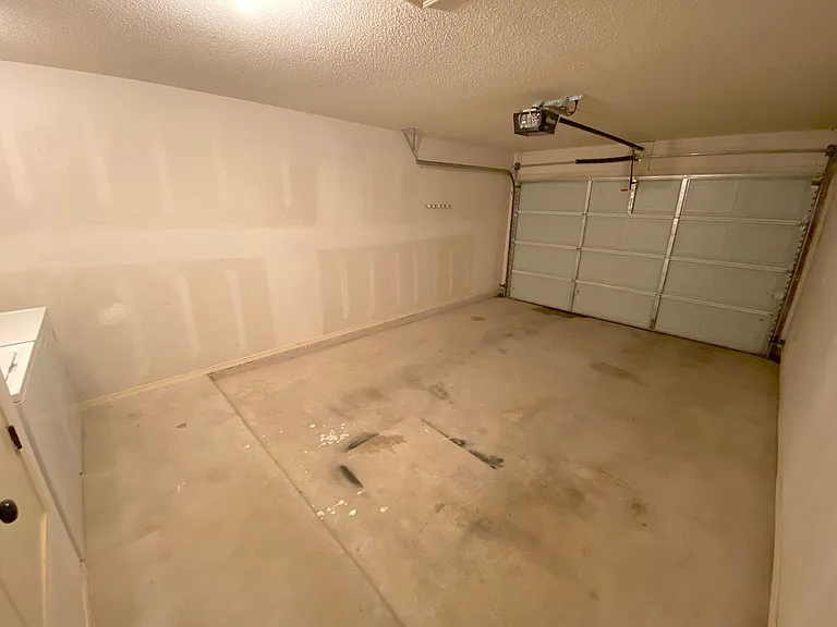 13336 Jonathan Elias Ct — Photo 16