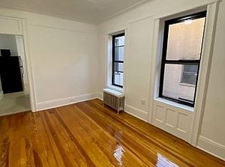 23-70 29th St #21, Astoria, NY 11105