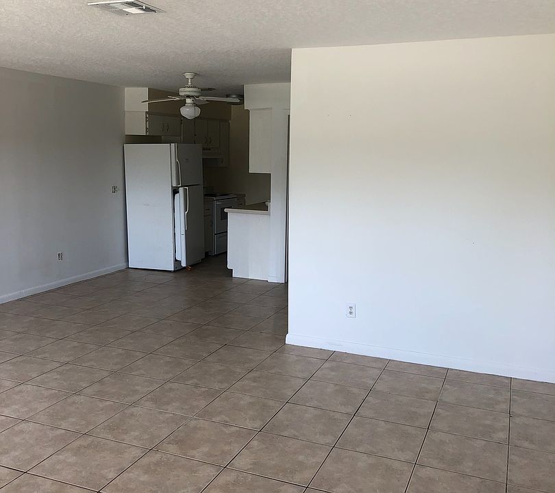 1st image of 1360 Carlton Ct #E9c722c74
