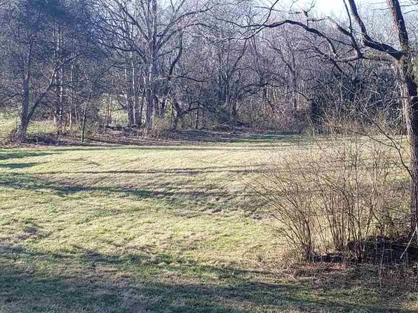 Tradition Ln, Sevierville, TN 37862