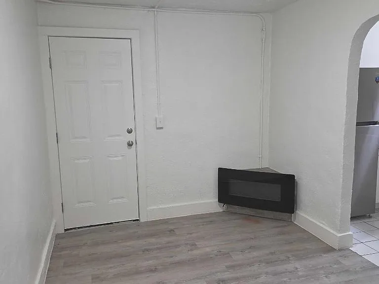 Unit Photo