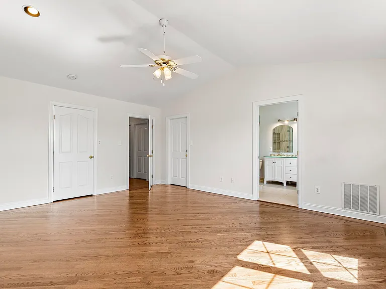 119 Panorama Dr — Photo 10