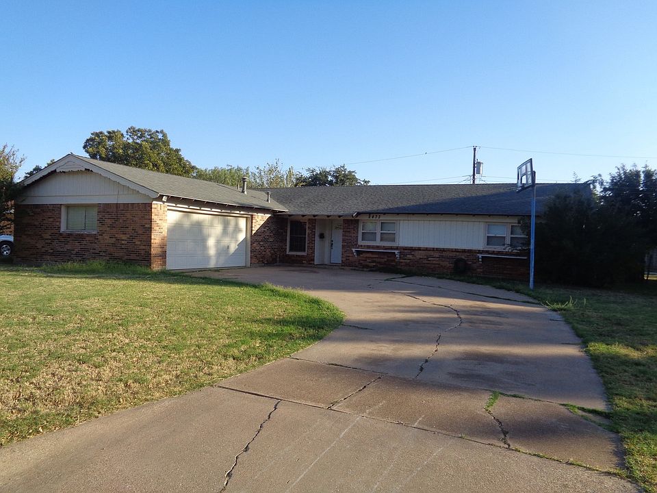 1st image of 2473 Campus Ct