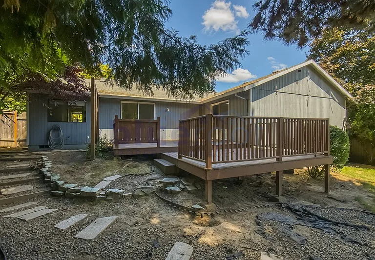 13920 SW Tennessee Ln — Photo 18